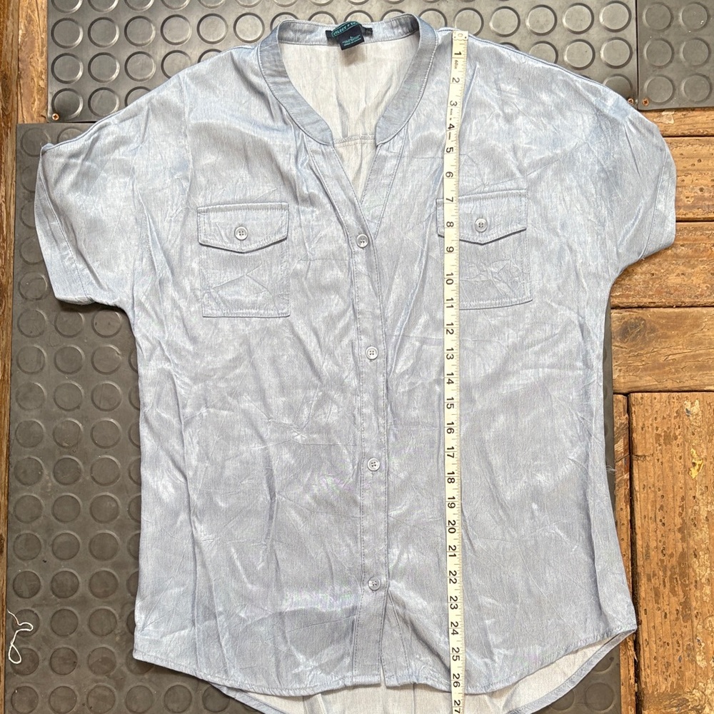 Women's Casual Light Blue Button-Up Blouse